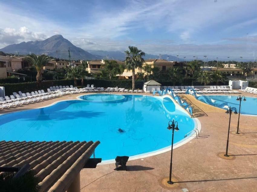 Mare Luna Village Campofelice Di Roccella Exteriör bild